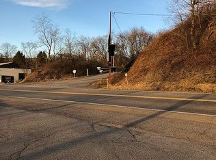 1425 Mars Evans City Rd, Evans City, PA 16033