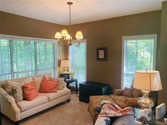5th image of 3006 Moors Ln