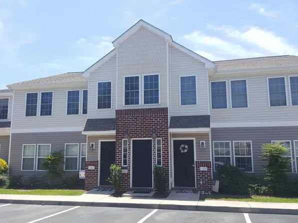 4513 Country Club Rd, Morehead City, NC