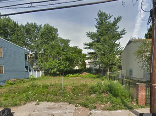 33-35 Brookdale Ave, Newark, NJ 07106