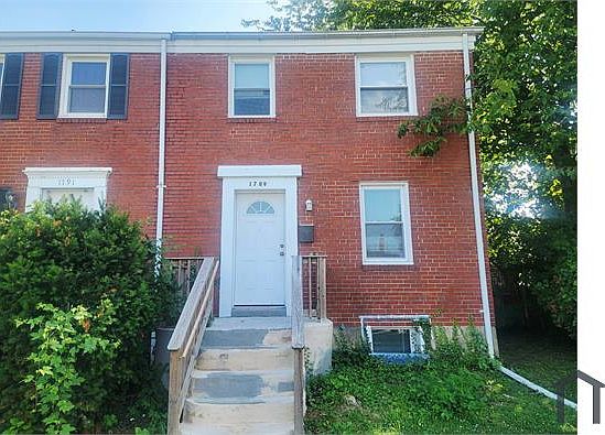 1st image of 1789 Joan Ave