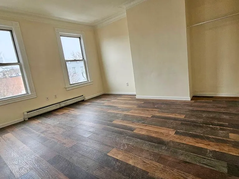 126 Monticello Ave #2 — Photo 9