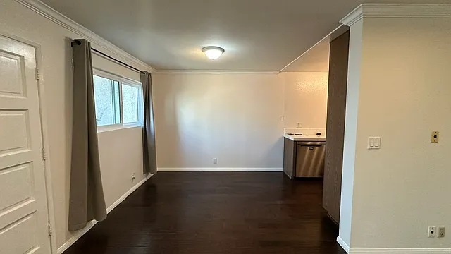 644 Thoreau Ln — Photo 9