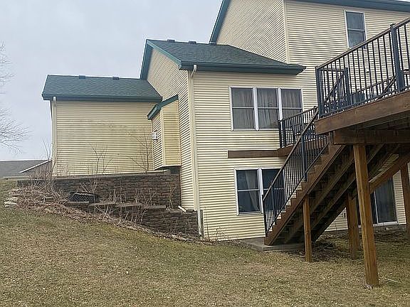 4th image of 863 Southern Ridge Dr SW