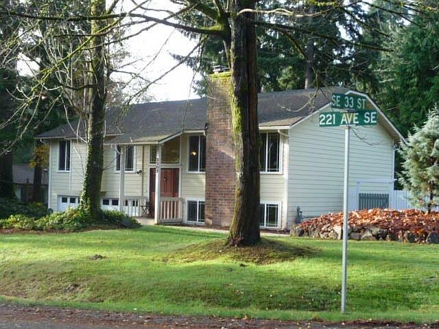 1st image of 3307 221st Ave SE