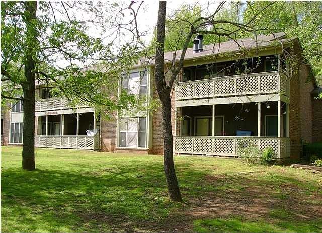 1st image of 4970 Seven Pine Cir