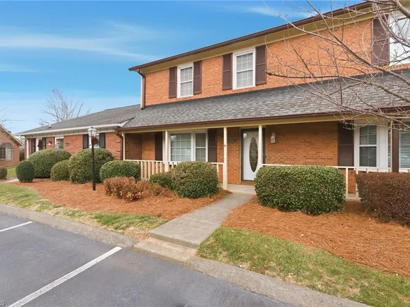 111 Chrisfield Cir, Winston Salem, NC 27104
