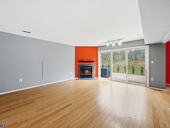 5th image of 177 Hyde Park Rd