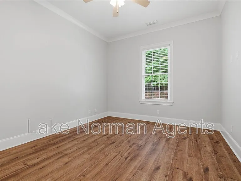 505 Stonemarker Rd — Photo 28