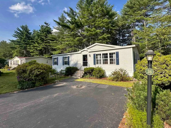 36 Murray Drive, Rochester, NH 03868