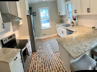 2353 Shrewsbury Rd, Columbus, OH 43221