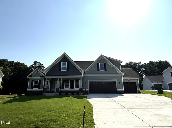 290 Busterfield Ct, Benson, NC 27504