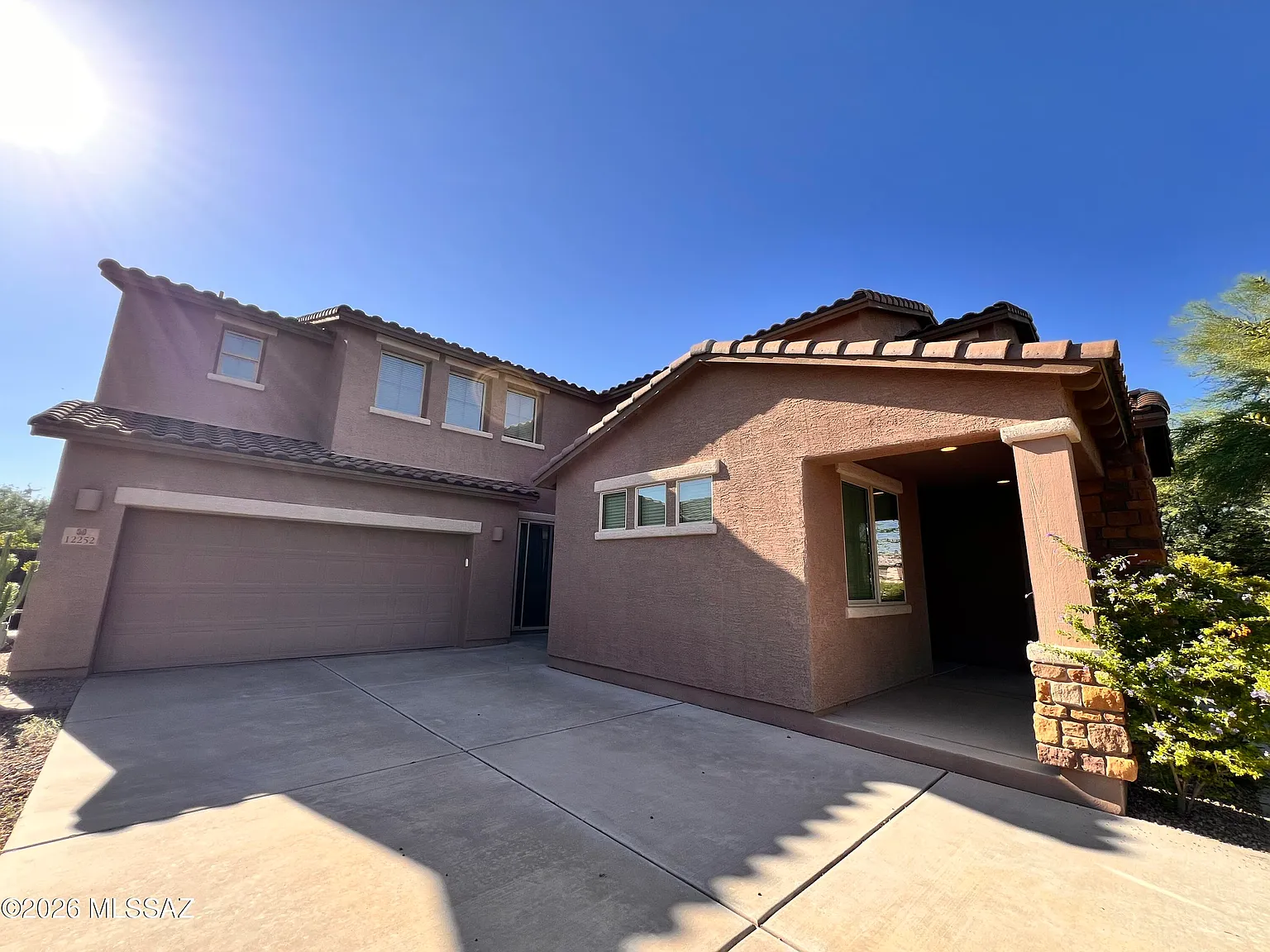 5 bed, 4.0 bath, 3371 sqft, $3,500 — Photo 2