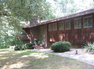 284 Northwood Cir, Taylorsville, NC 28681
