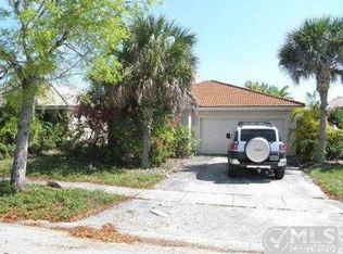 20820 NW 18th St, Pembroke Pines, FL 33029