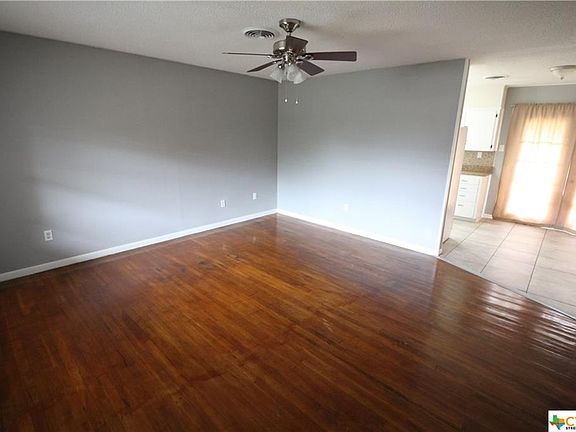 4th image of 501 E Robertson Ave