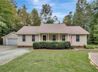 5802 Mill Pointe Ln, Efland, NC 27243