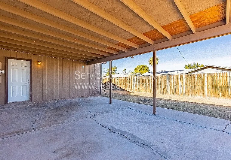 532 W Dublin St — Photo 38