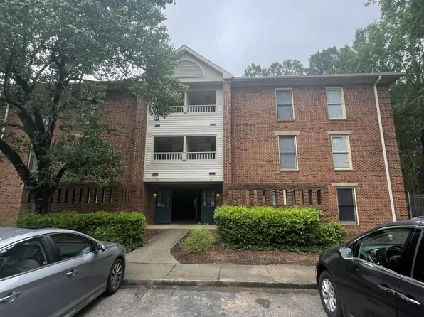 3537 Ivy Commons Dr #101, Raleigh, NC 27606
