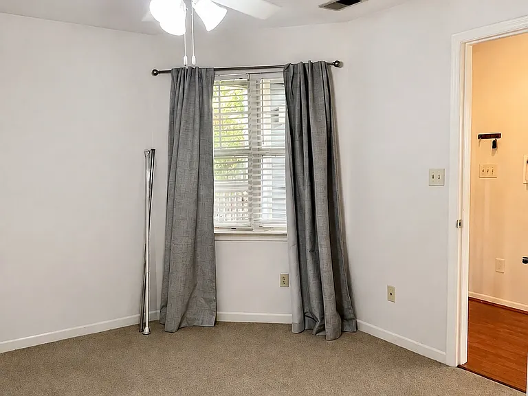 2209 Sumner Green Ave #B — Photo 7