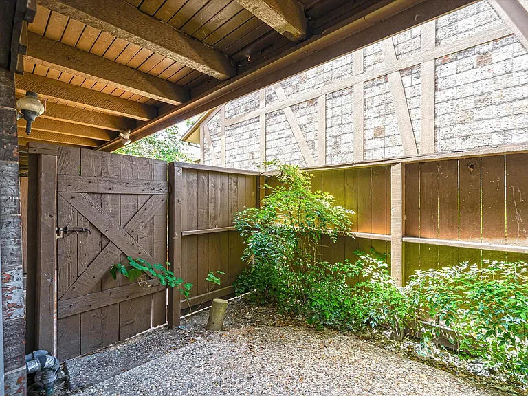 2574 Marilee Ln #39 — Photo 18