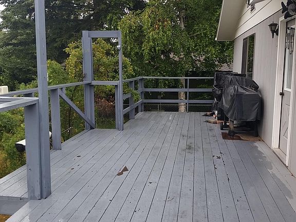 3rd image of 107 Bogey Dr