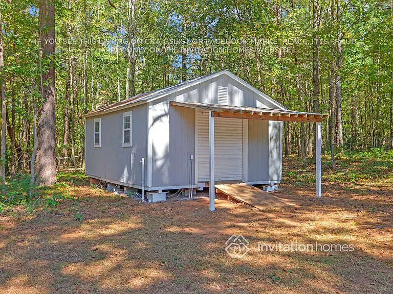 230 Chimney Ct — Photo 7