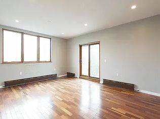 166 Kingsland Ave #3, Brooklyn, NY 11222