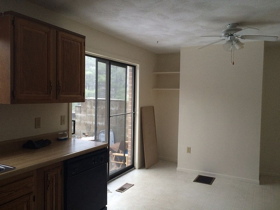 1st image of 145 Farrwood Dr