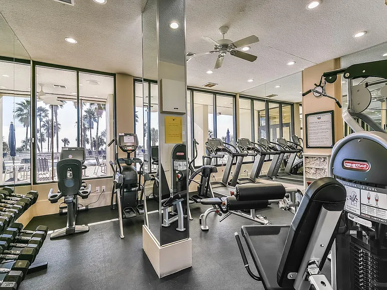 1401 E Beach Dr #112 — Photo 11