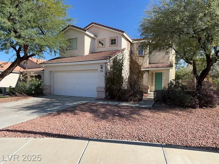 1725 Buttermilk Dr — Photo 2