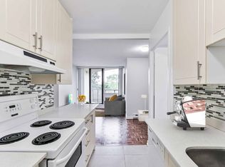 250 St. George, Toronto, ON M5R 3L8