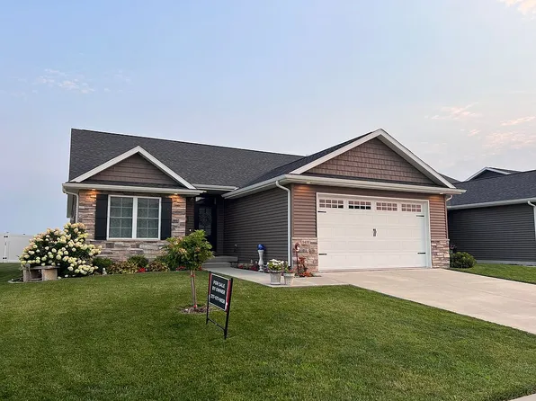 5400 Verdant Ln, Springfield, IL 62711