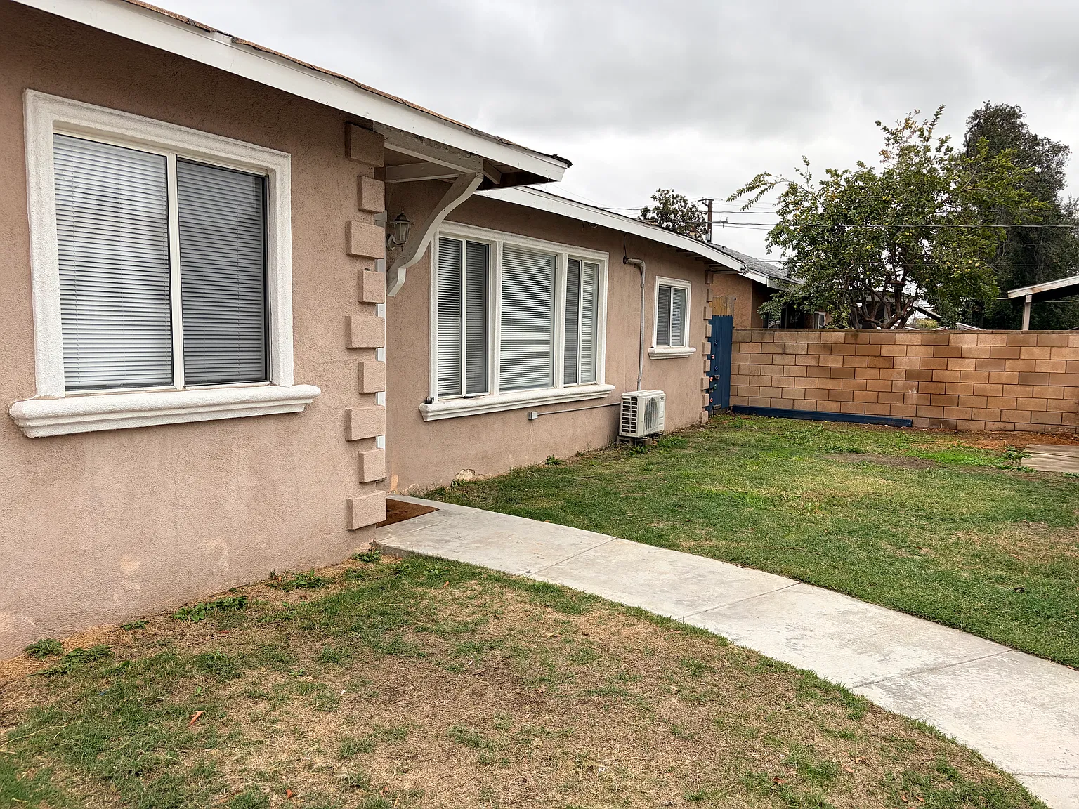3 bed, 1450 sqft, $3,100 — Photo 2