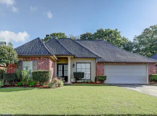 216 Sandhurst Dr, Lafayette, LA 70508