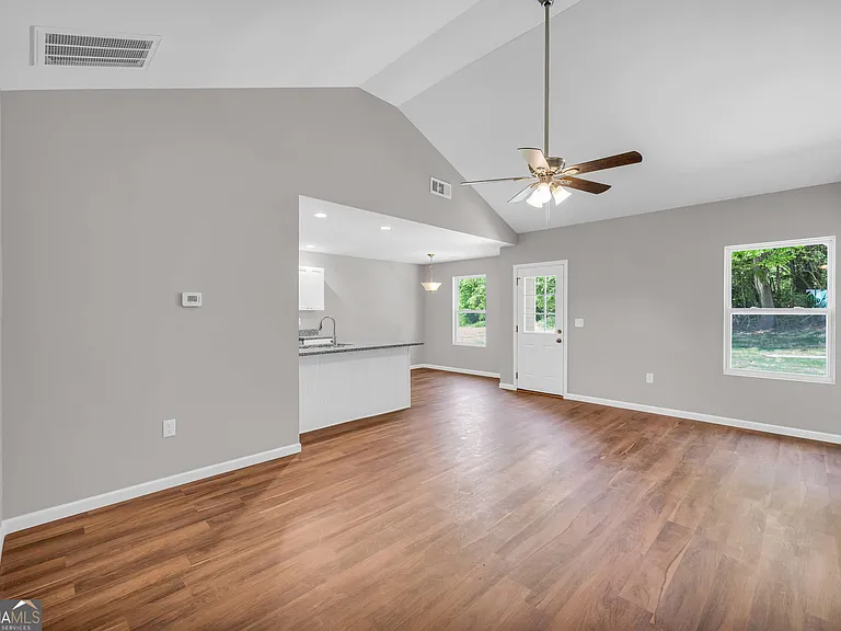52 Adaline Ct — Photo 14