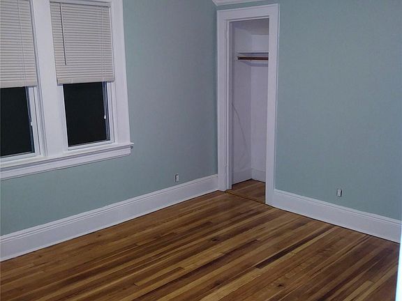 5th image of 86 Ohio Ave #2