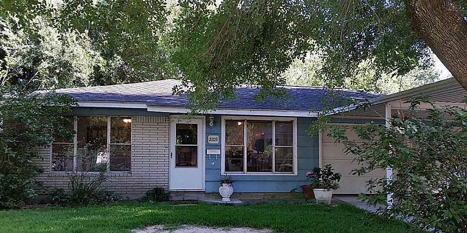 1st image of 2109 19th Ave N