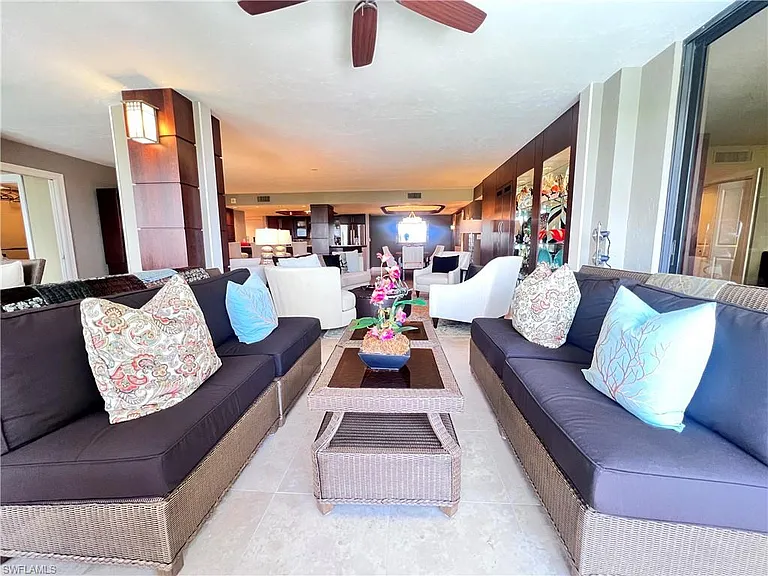 5601 Turtle Bay Dr #602 — Photo 19
