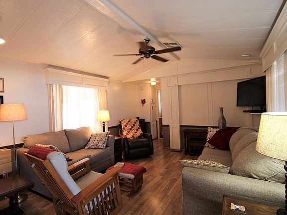 5th image of 4065 E University Dr #509