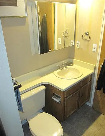 10673 Eudora Way — Photo 12
