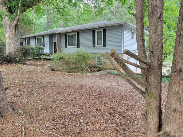 326 Windsor Dr, Auburn, AL 36832