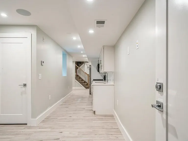 111 Collard St #2 — Photo 14
