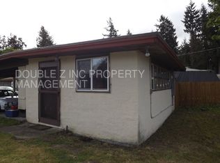 9020 Waverly Dr SW, Lakewood, WA 98499