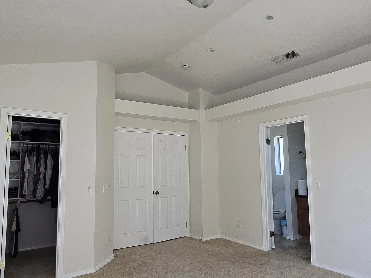 3 bed, 2.5 bath, 1568 sqft, $1,000 — Photo 3