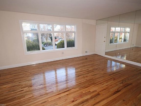 3rd image of 281 Wilson Ave #1