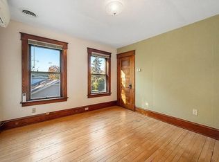 19 White Pl #1/2, Burlington, VT 05401