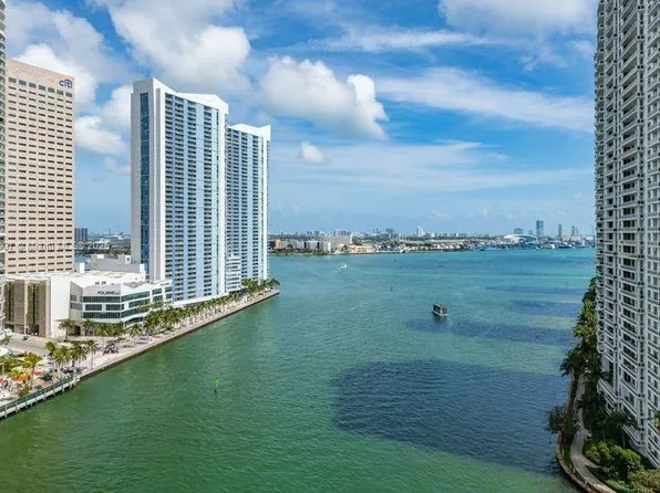 465 Brickell Ave APT 1602, Miami, FL 33131