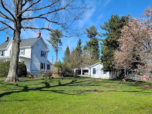 2nd image of 14106 Howard Rd