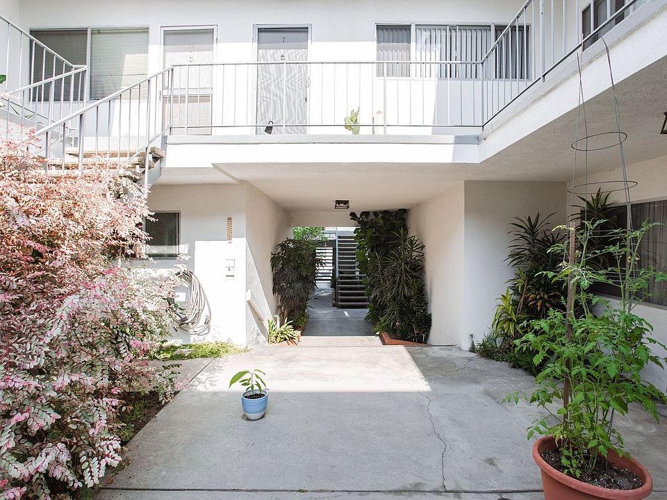 1st image of 420 Raymond Ave #1